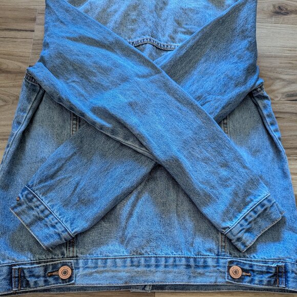 Forever 21 Jean Jacket with Fleece-like Collar, S - Picture 6 of 8